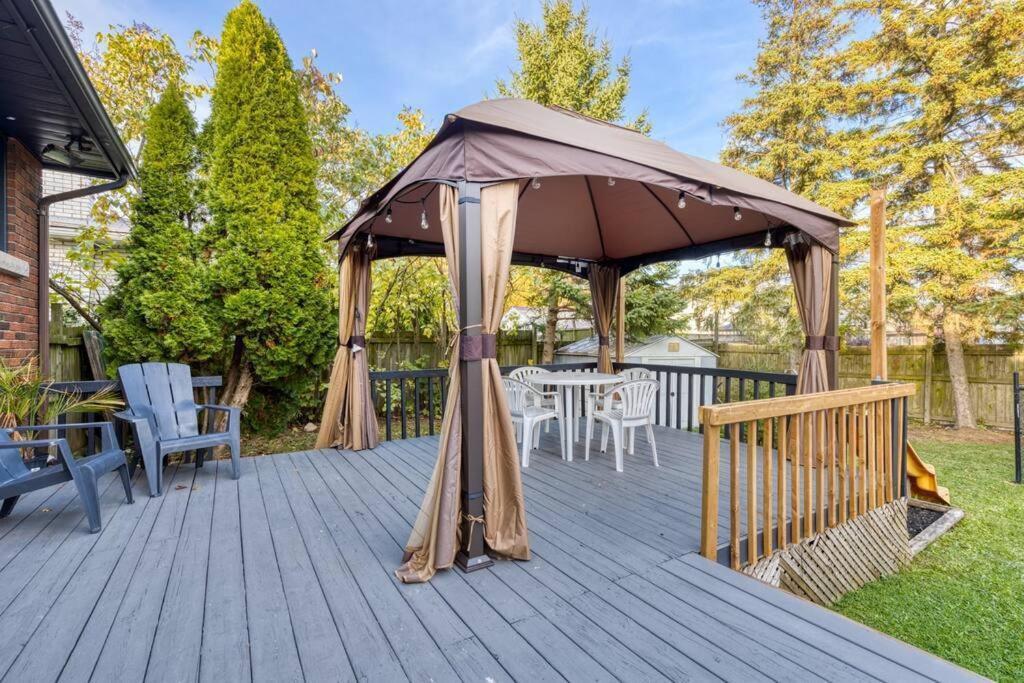 Cozy 3Br Family Getaway - Niagara Pool Oasis Villa Dış mekan fotoğraf