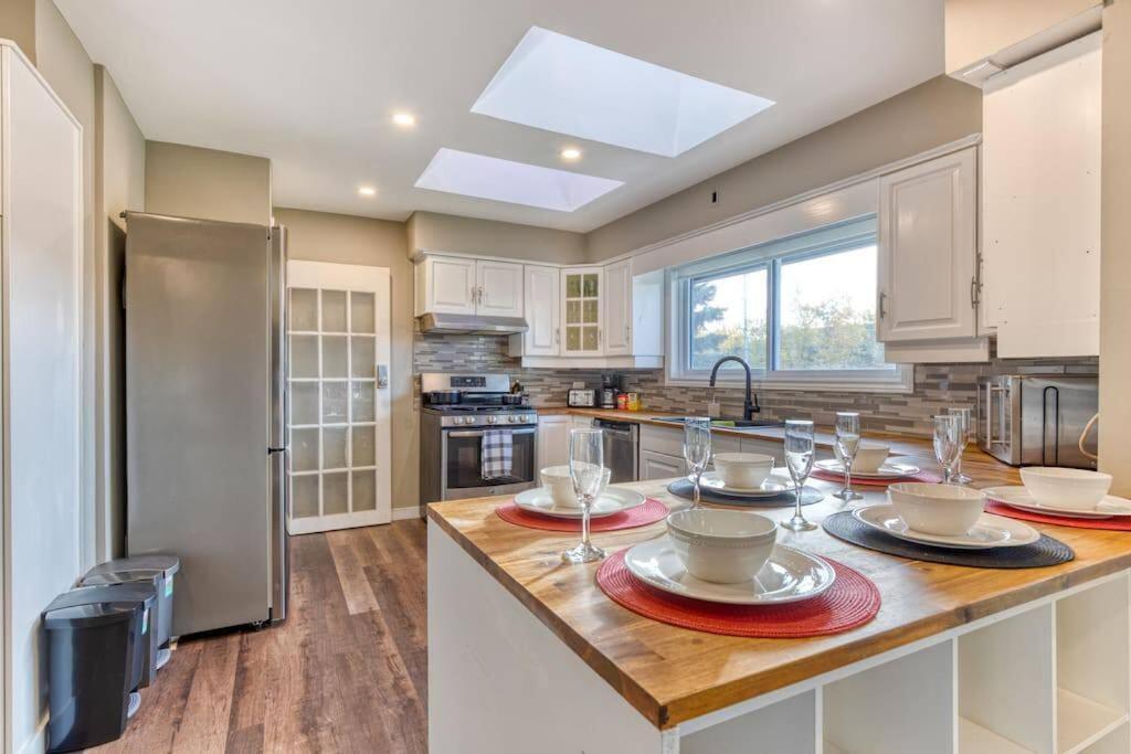 Cozy 3Br Family Getaway - Niagara Pool Oasis Villa Dış mekan fotoğraf