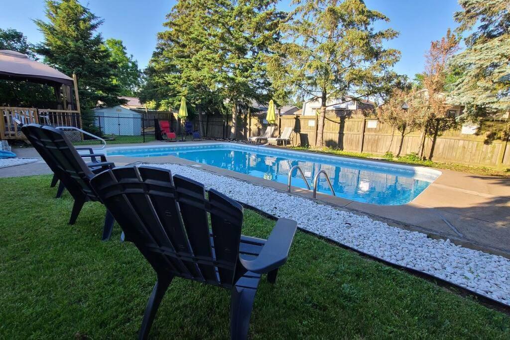 Cozy 3Br Family Getaway - Niagara Pool Oasis Villa Dış mekan fotoğraf