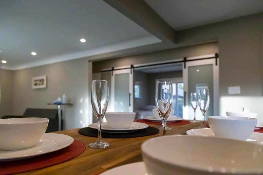 Cozy 3Br Family Getaway - Niagara Pool Oasis Villa Dış mekan fotoğraf